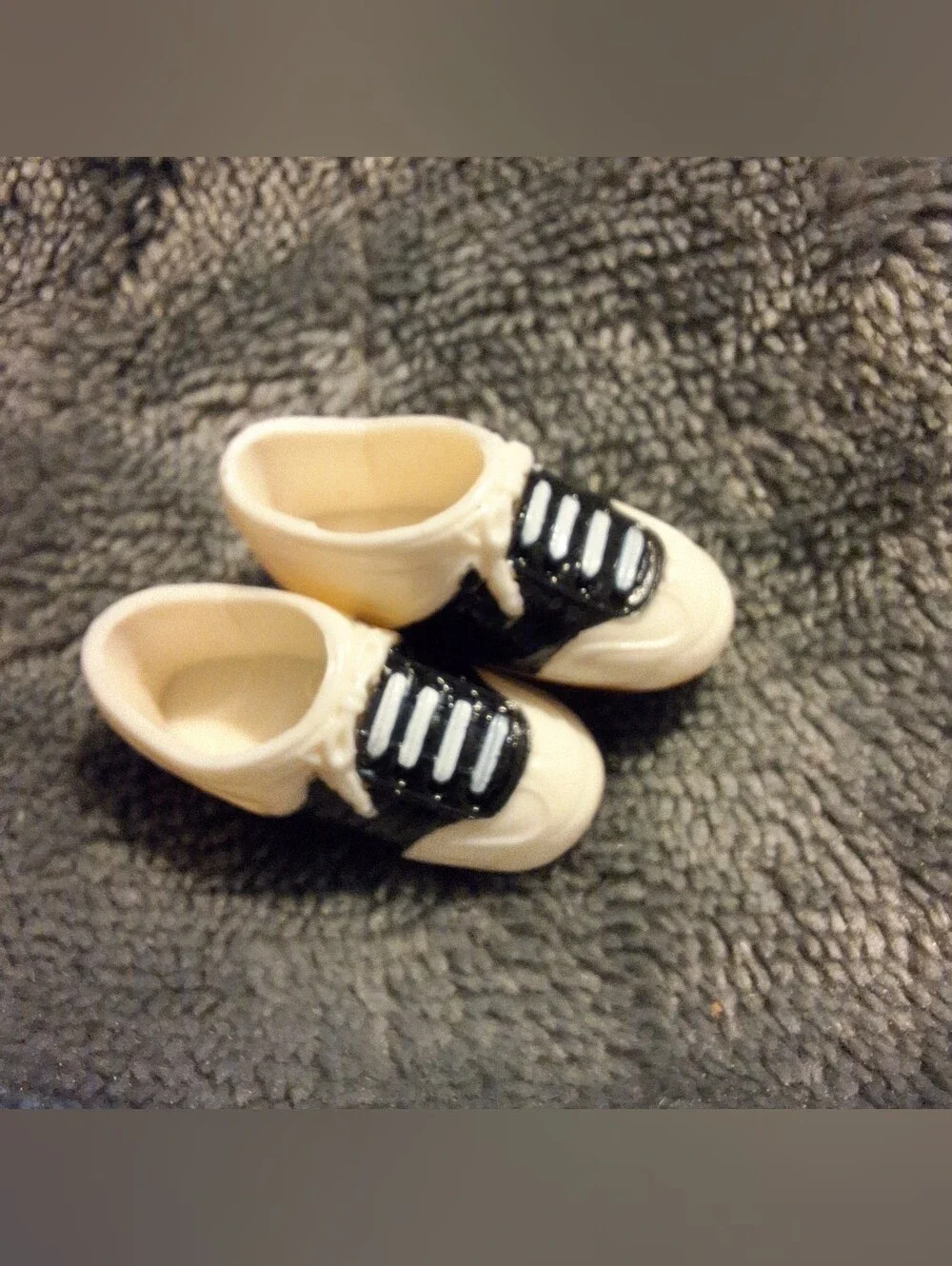 Vintage Black & White Saddle Shoes~1998 Coca-Cola Car Hop Waitress Barbie